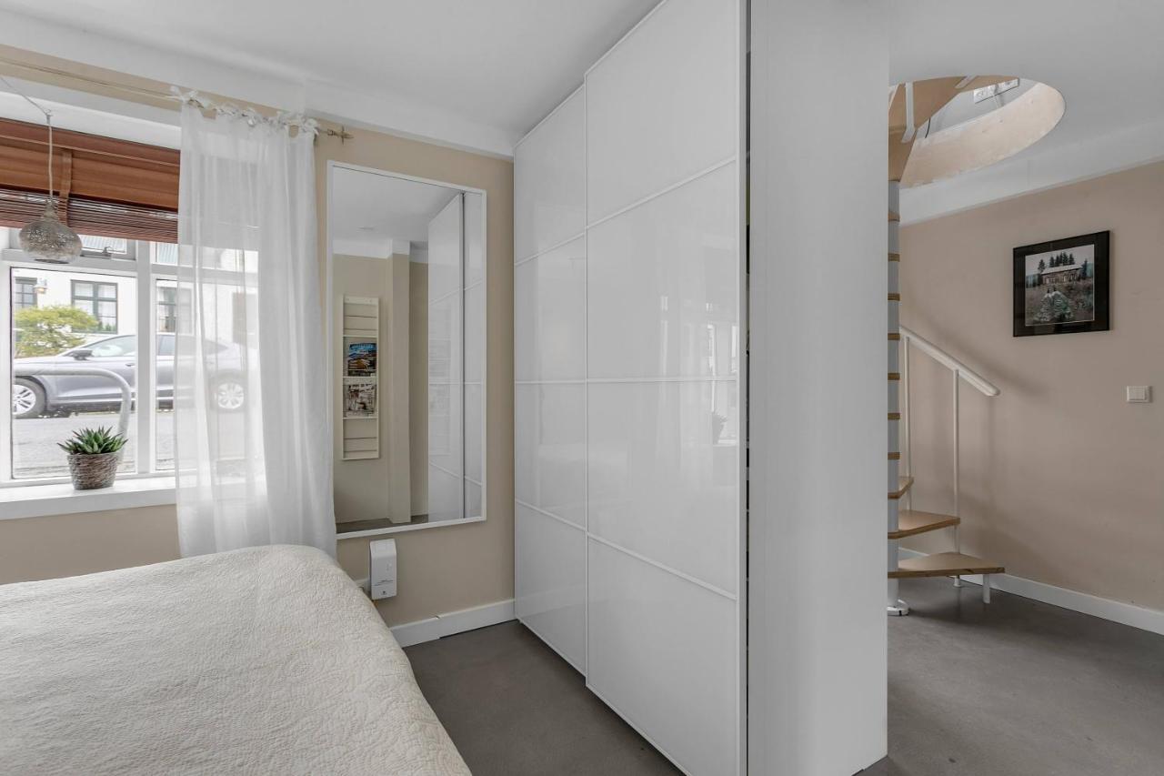 Apartment Spacious, Cozy & Family Friendly House