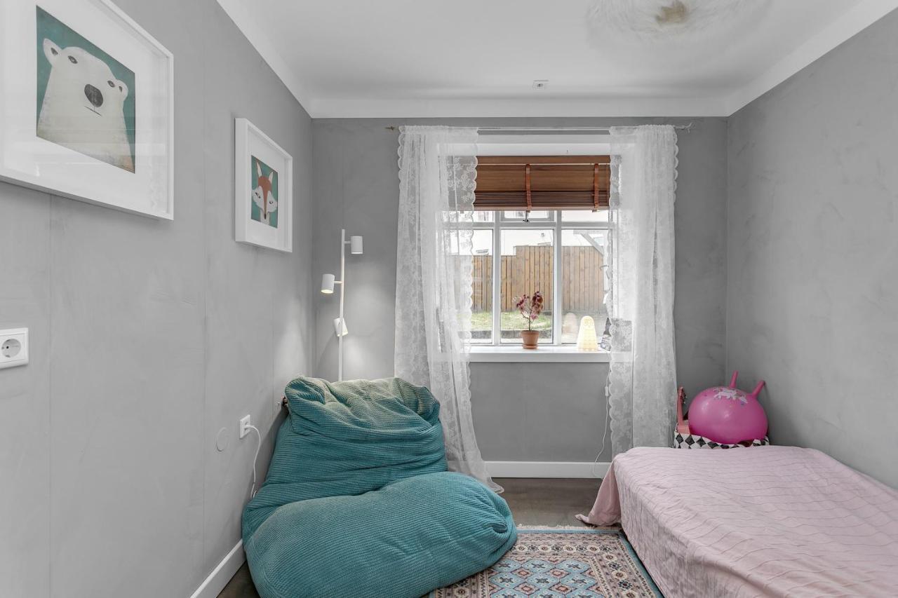 Apartment Spacious, Cozy & Family Friendly House *